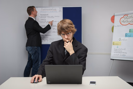 Traditional Teachers vs. AI Tutors: Who’s Really Better for Students?